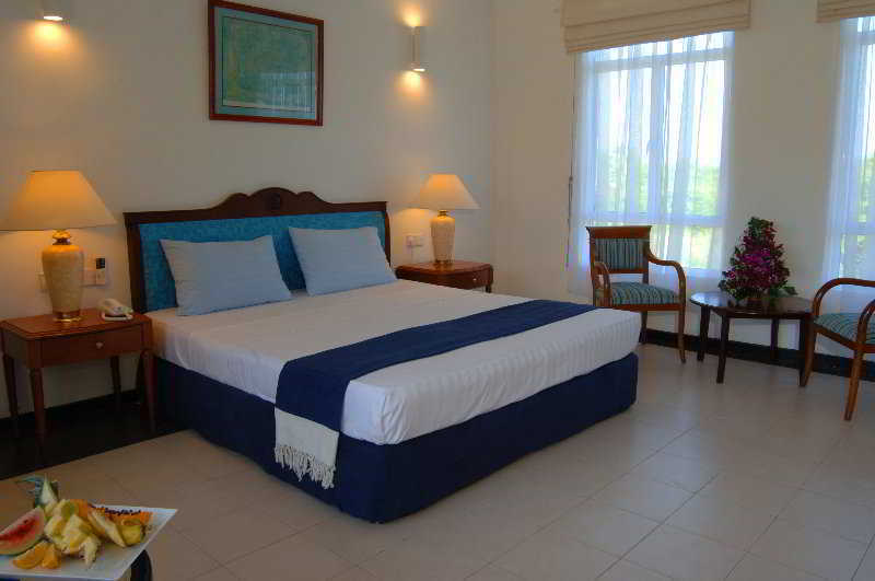 Pigeon Island Beach Resort And Spa Nilaveli Bilik gambar